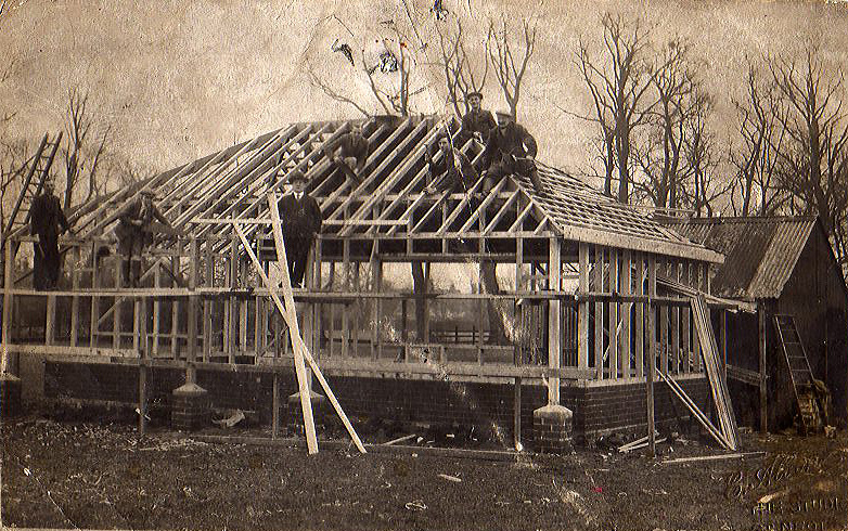 1935-Clubhouse-Build